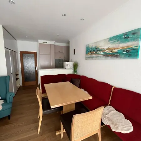 Haus Kaernten Daire Bad Kleinkirchheim