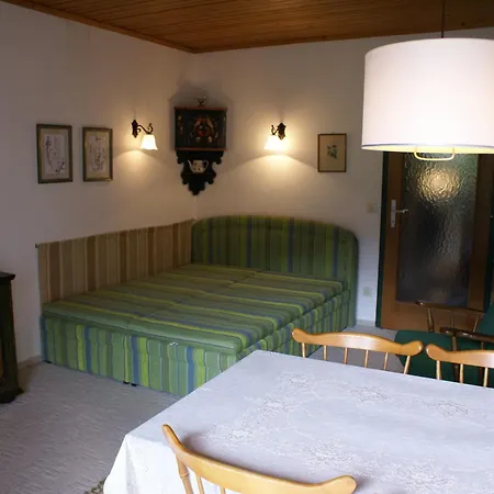 Daire Haus Kaernten